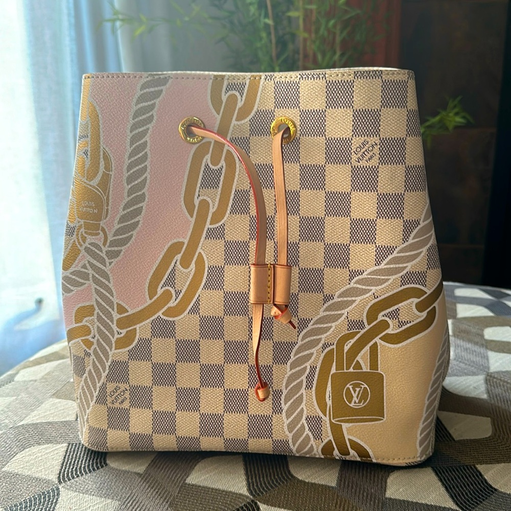 LV Noe MM